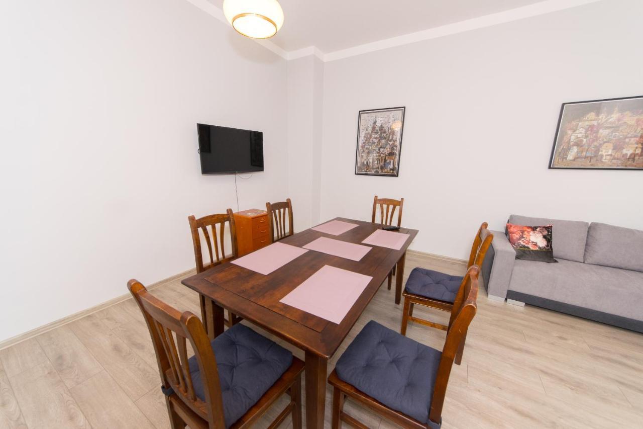 קרקוב Best Location On Main Square P4You Pl מראה חיצוני תמונה